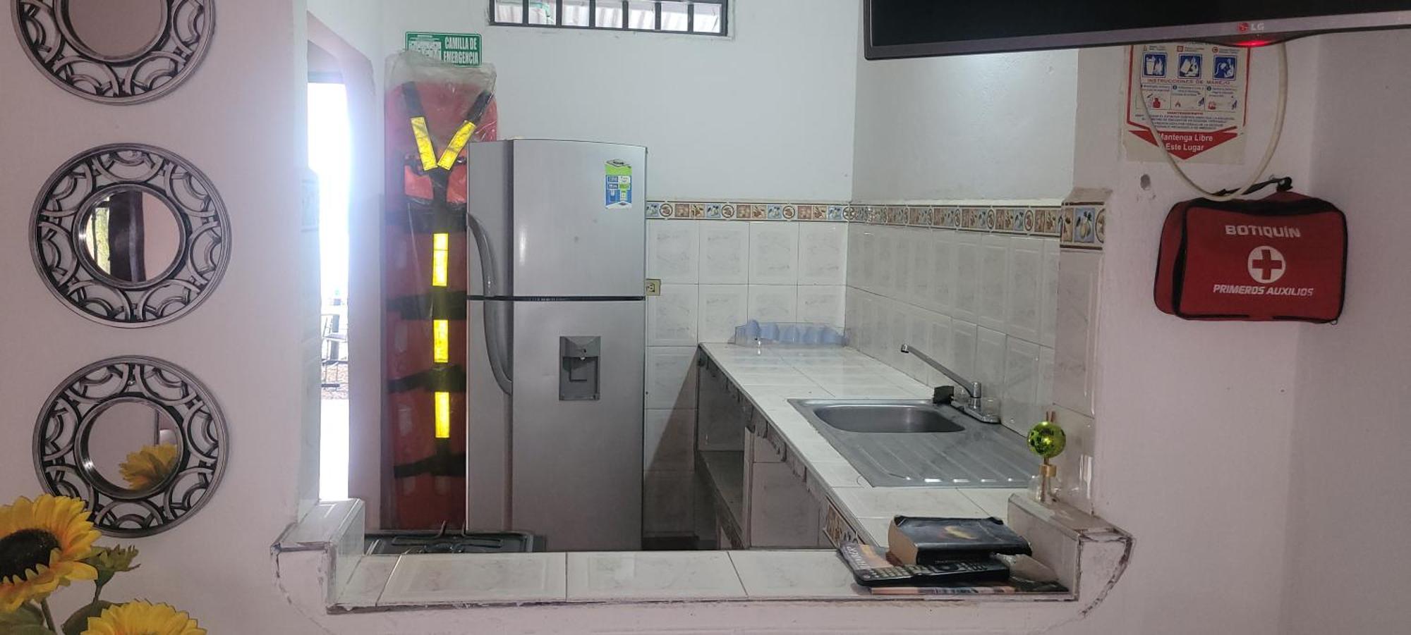 Hostal Villa Del Rio Las Brisas ビジャビエハ エクステリア 写真