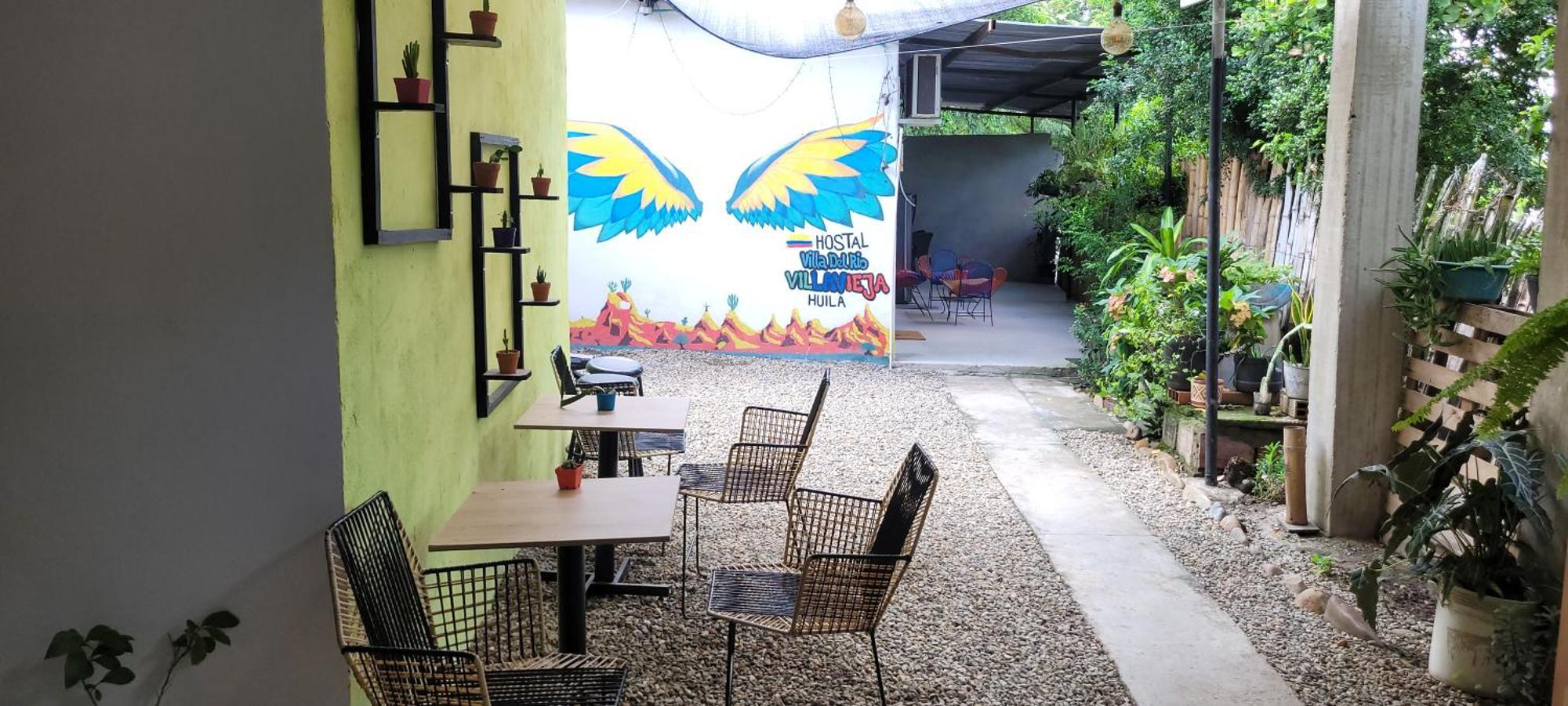 Hostal Villa Del Rio Las Brisas ビジャビエハ エクステリア 写真