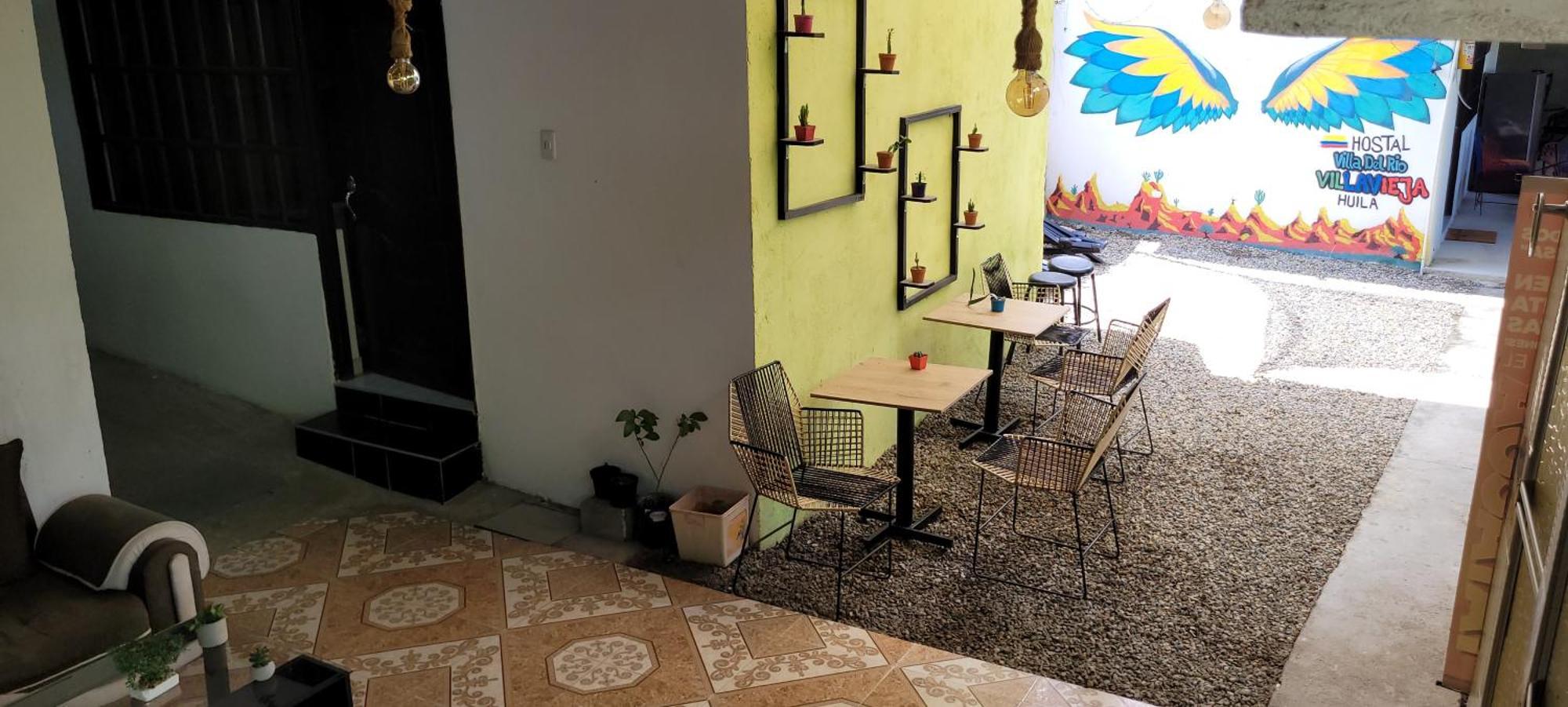 Hostal Villa Del Rio Las Brisas ビジャビエハ エクステリア 写真