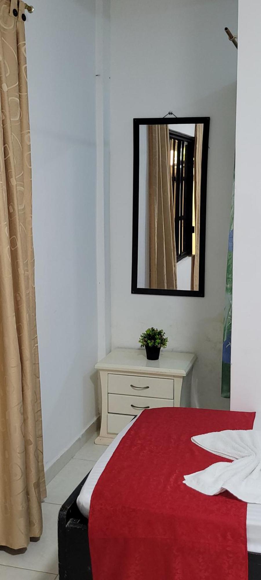 Hostal Villa Del Rio Las Brisas ビジャビエハ エクステリア 写真